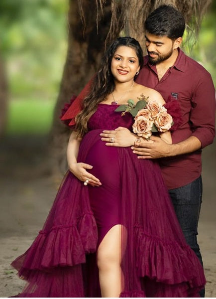 G3016, Dark Magenta Frills Maternity Shoot Trail Gown Size(Al ) pp