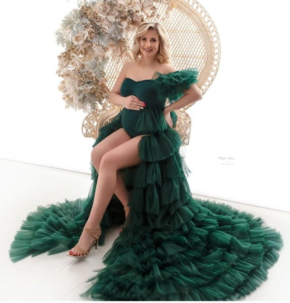 G3031 (2), Bottle Green Ruffled Maternity Shoot Gown, Size (All)PP