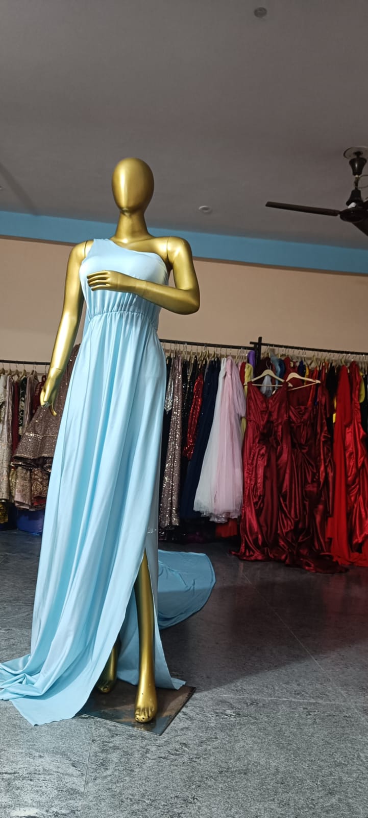 G1911, Ice Blue One Shoulder Body Fit Maternity Shoot Trail Gown Size (All)pp