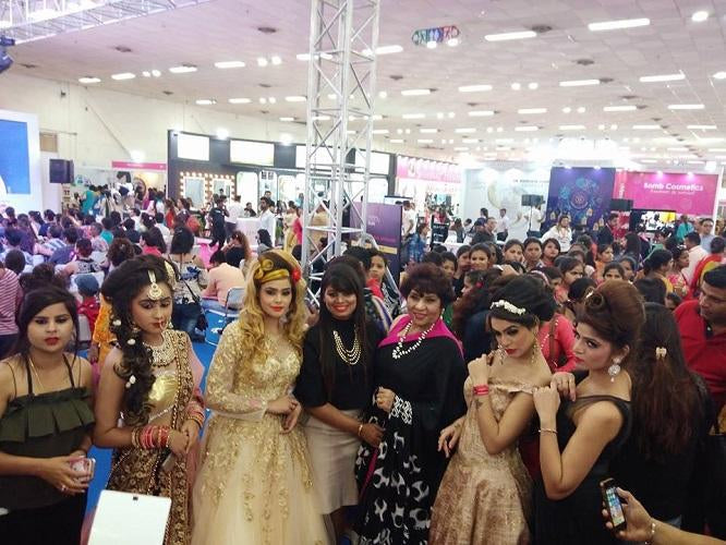 G147, Golden Ball Gown, Size (XS-30 to L-38)