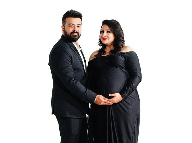 G4, Black Maternity shoot Baby Shower Lycra Body Fit Gown, Size: All, Color: All