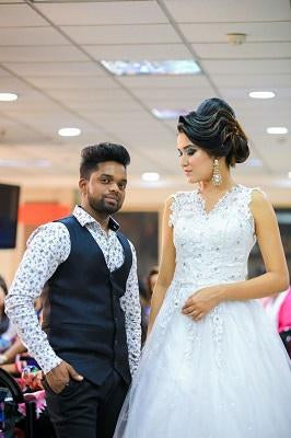 W154, White Ball Gown, Size (XS-30 to XXL-44)