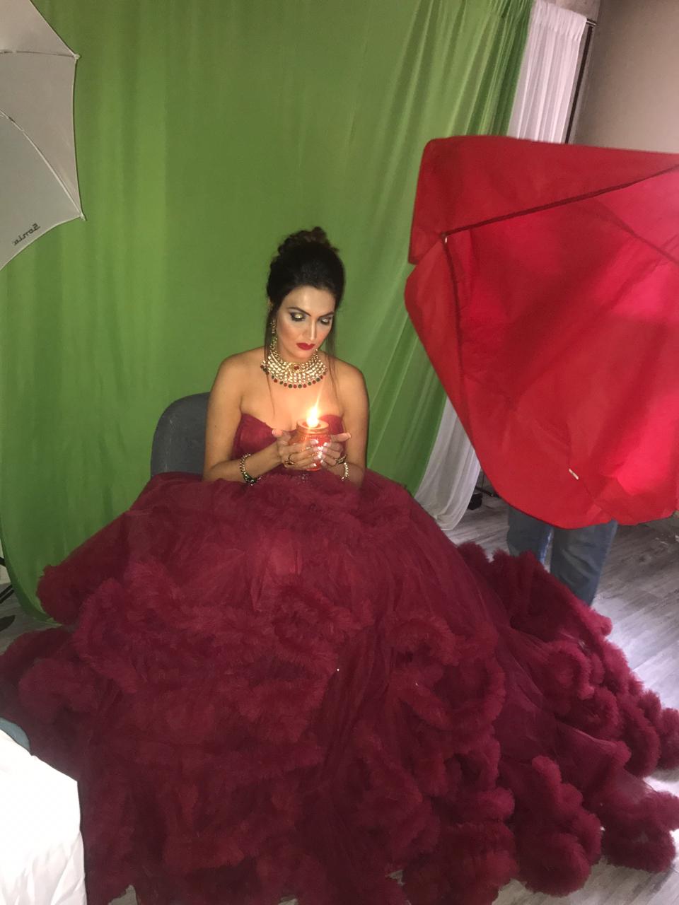 G148, Wine Puffy Maternity Shoot Baby Shower Trail Gown Size: All, Color: All