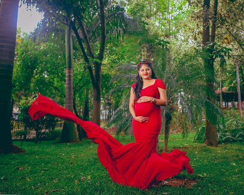 G215,Red Maternity Shoot Trail Baby Shower Lycra Body Fit Gown, Size: All, Color: All