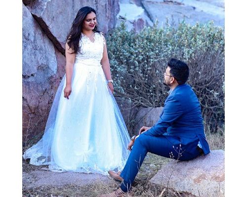 W154, White Ball Gown, Size (XS-30 to XXL-44)