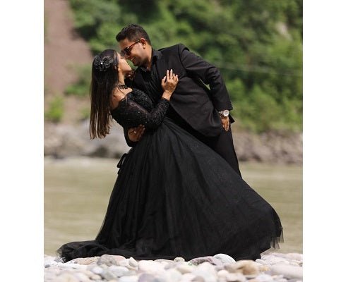 G146, Black Semi Off Shoulder Ball Gown, Size (XS-30 to XL-35)