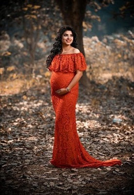 G408, Wine Lace Os Maternity Shoot Trail Baby Shower Lycra Body Fit Gown, Size: All, Color: All