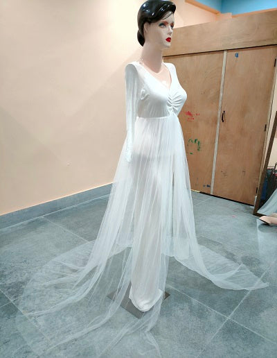 W52, White Maternity Trail Lycra Body Fit Gown, Size: All, Color: All