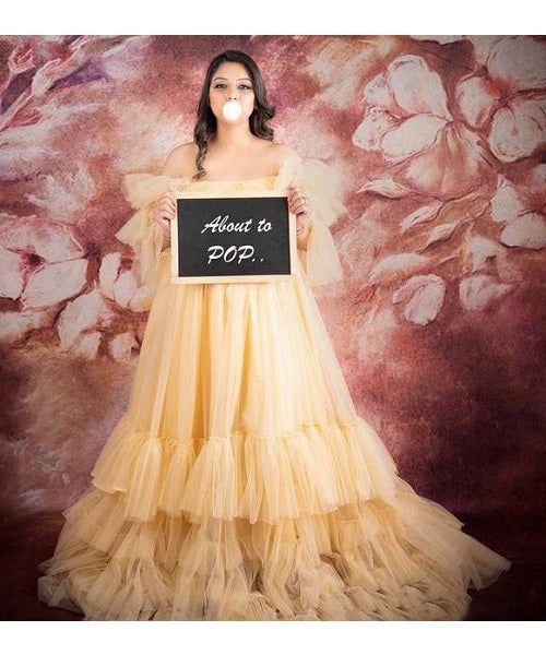 G15, Ivory Ruffled Maternity Shoot Gown, Size: All, Color: All