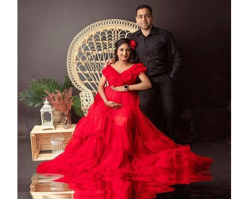 G655, Red Ruffled Maternity Shoot Trail Gown Size: All, Color: All