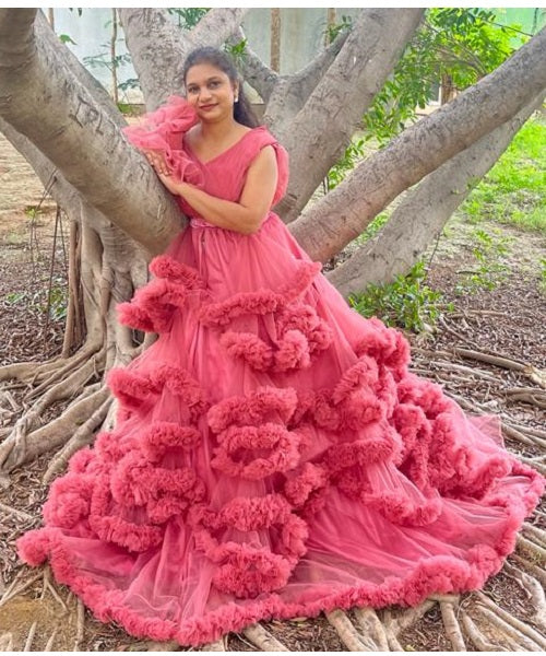 G878, Peach Ruffled Pre Wedding Shoot Gown, Size: All, Color: All