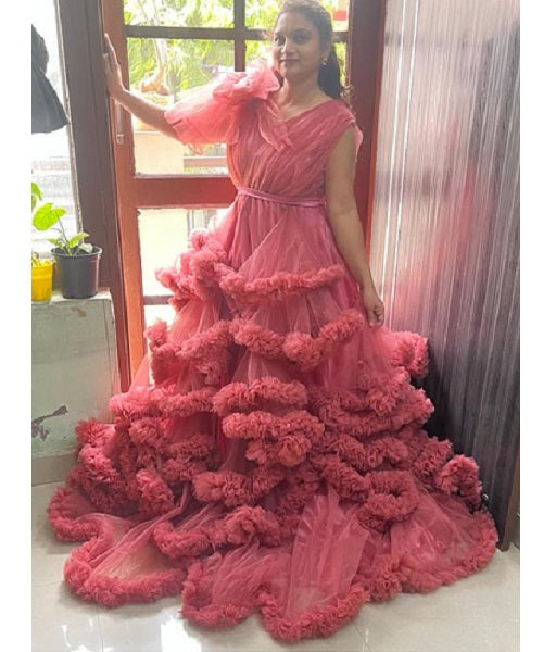 G878, Peach Ruffled Pre Wedding Shoot Gown, Size: All, Color: All
