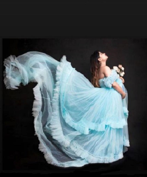 G325, Ice Blue Ruffled Maternity Shoot Gown, Size: All, Color: All