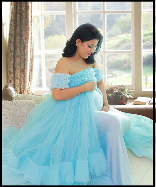G325, Ice Blue Ruffled Maternity Shoot Gown, Size: All, Color: All