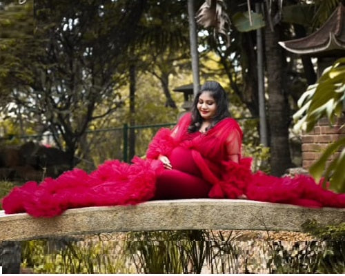 G448, Wine Ruffled Maternity Shoot Gown, Size: All, Color: All