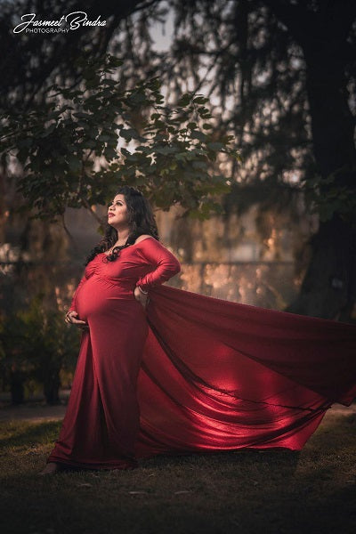 G44 ,Wine Maternity shoot Baby Shower Lycra Body Fit Gown, Size: All, Color: All