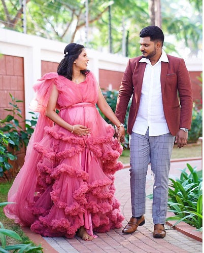 G878, Peach Ruffled Maternity Shoot Gown With Inner, Size: All, Color: All