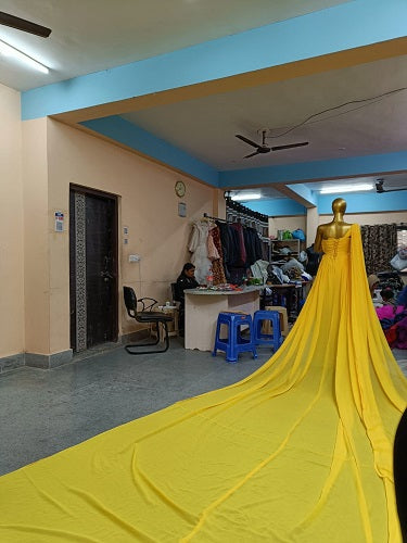 G75 , Yellow One Shoulder Prewedding Shoot Long Trail Gown, Size: All, Color: All