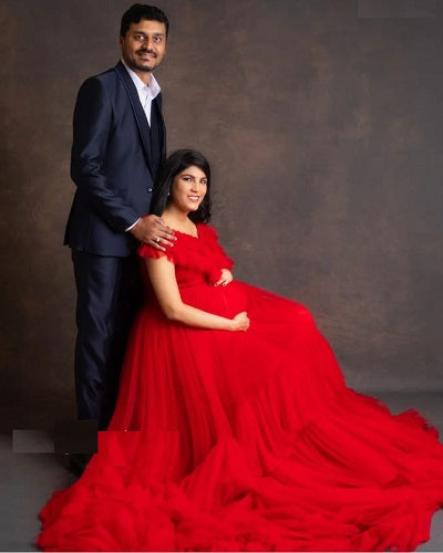 G655, Red Ruffled Maternity Shoot Trail Gown Size: All, Color: All