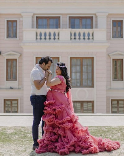 G878, Peach Ruffled Maternity Shoot Gown With Inner, Size: All, Color: All