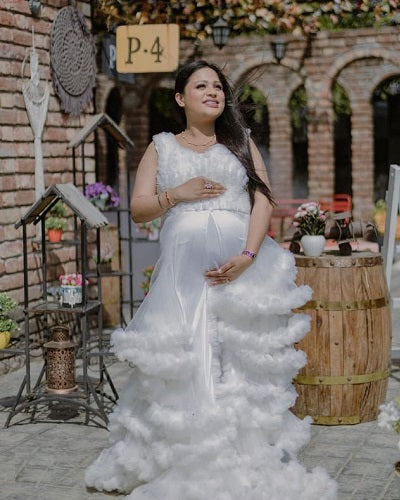 W558, White Ruffled Maternity Shoot Baby Shower Trail Gown Size: All, Color: All