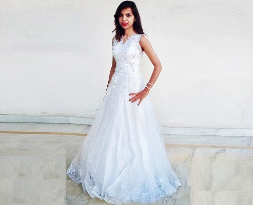 W154, White Ball Gown, Size (XS-30 to XXL-44)