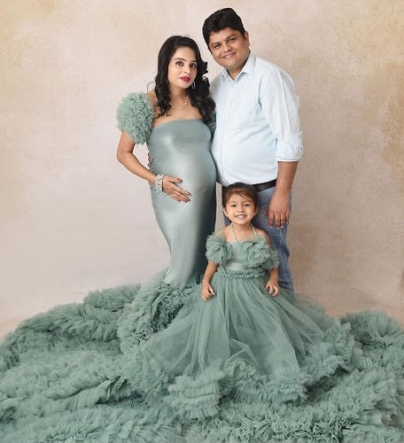 G2030, Light Green Ruffled Maternity Shoot Trail Gown Size: All, Color: All