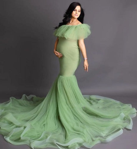 G608, Lime Green Ruffled Maternity Shoot Gown, Size: All, Color: All