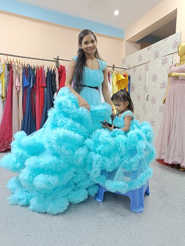 G1648, Ice Blue Ruffled Maternity Shoot Gown, Size: All, Color: All