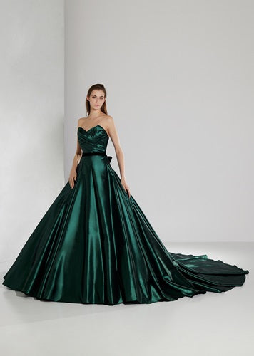 G988, Bottle Green Satin Shoot Long Trail Gown, Size: All, Color: All