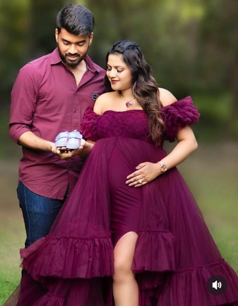 G3016, Dark Magenta Frills Maternity Shoot Trail Gown Size(Al ) pp