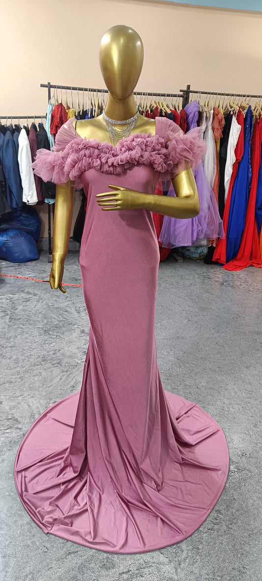 G1121, Onion peach Body fit Maternity Shoot Trail Gown, Size (All) pp