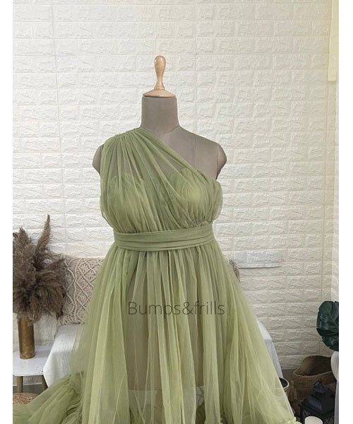 G845, Green Ruffled Prewedding Shoot  Gown, Size: All, Color: All