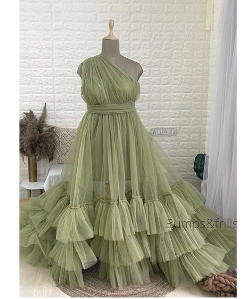 G845, Green Ruffled Prewedding Shoot  Gown, Size: All, Color: All
