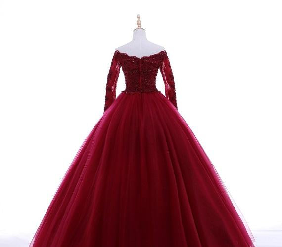 G135, Wine Prewedding Shoot Semi off Shoulder Ball Gown, Size: All, Color: All