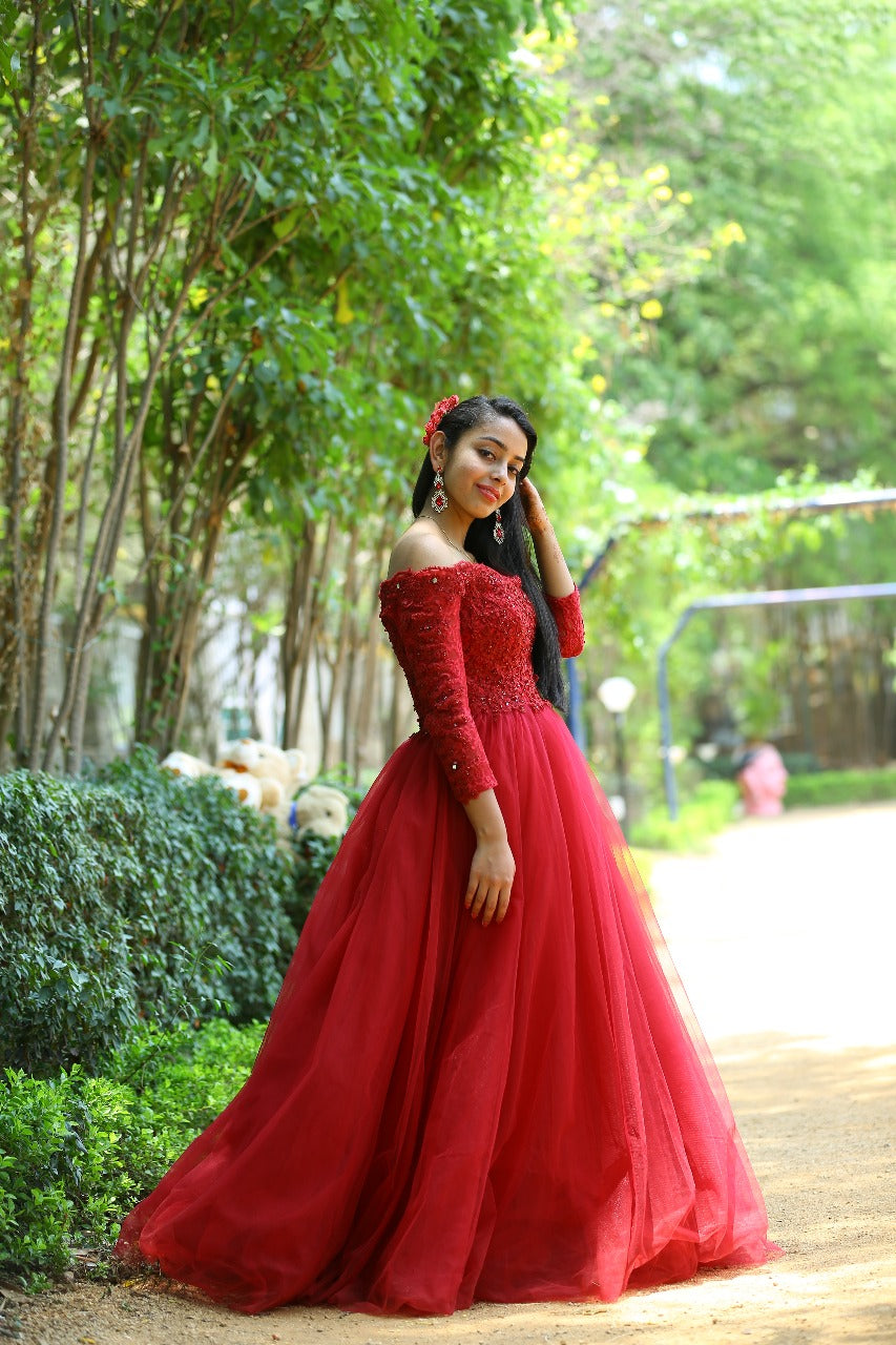 G135, Wine Prewedding Shoot Semi off Shoulder Ball Gown, Size: All, Color: All