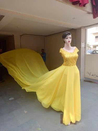 G378, Yellow maternity Shoot Long Trail Gown, Size: All, Color: All