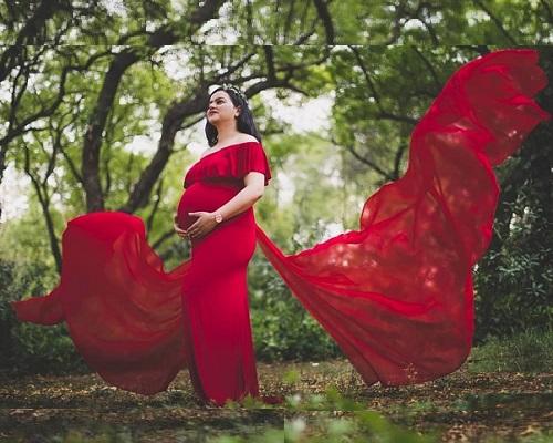 G42,  Long Off Shoulder Wine Maternity shoot Baby Shower Lycra Body Fit Gown, Size: All, Color: All