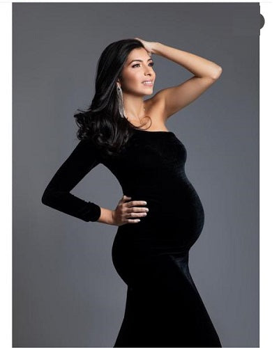 G320 ,Black Slit Cut One Shoulder Maternity Shoot Trail Gown Size: All, Color: All