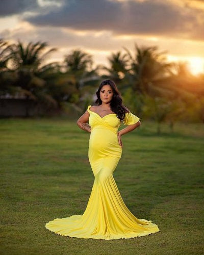 G547, Yellow Body Fit Maternity Shoot  Gown, Size: All, Color: All